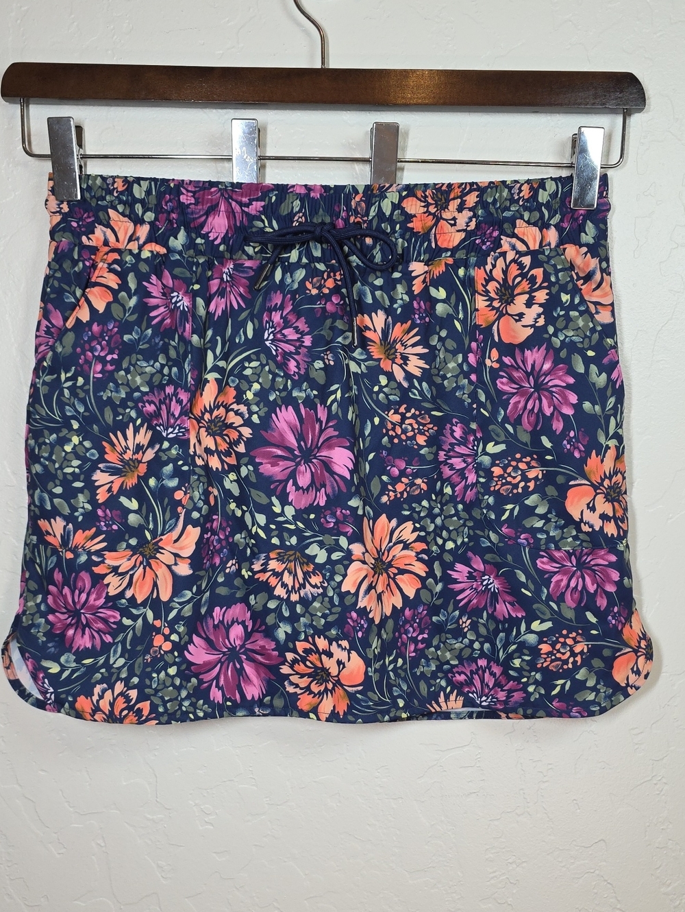 St. John's Bay Navy Floral Drawstring Skort with Pink & Coral Flowers